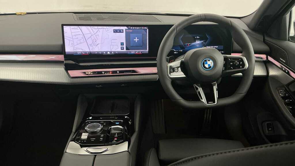 BMW i5 250Kw Edrive40 M Sport 84Kwh 2026 Black #5