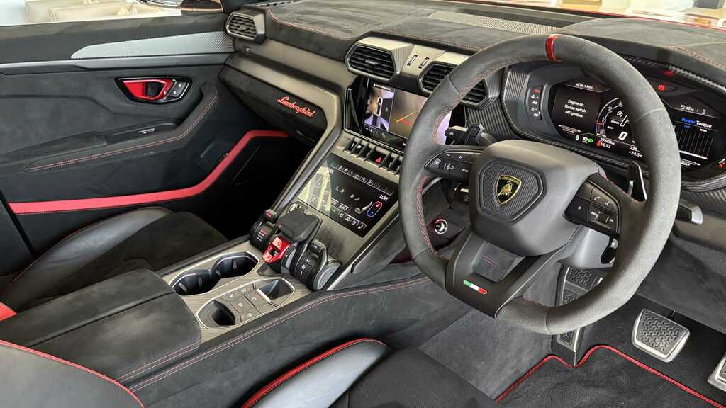 Lamborghini Urus 4L Performante Black #16