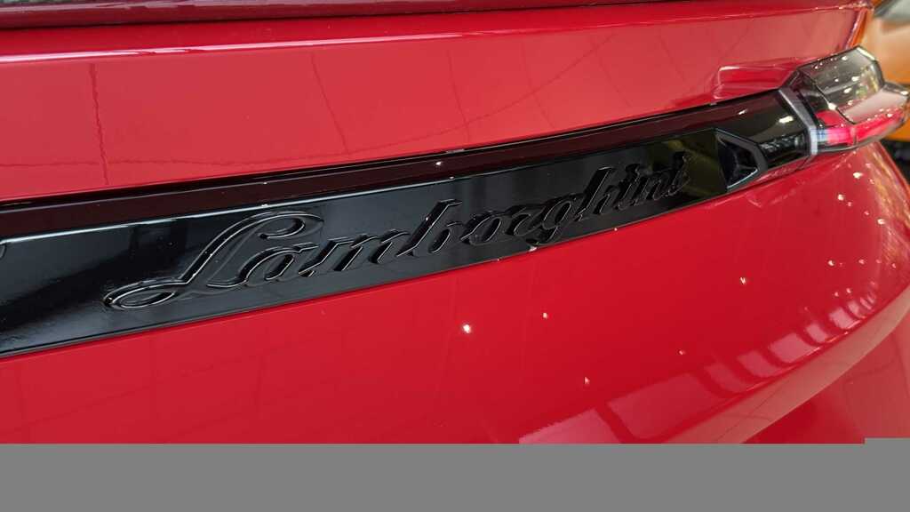 Lamborghini Urus 4L Performante Black #42