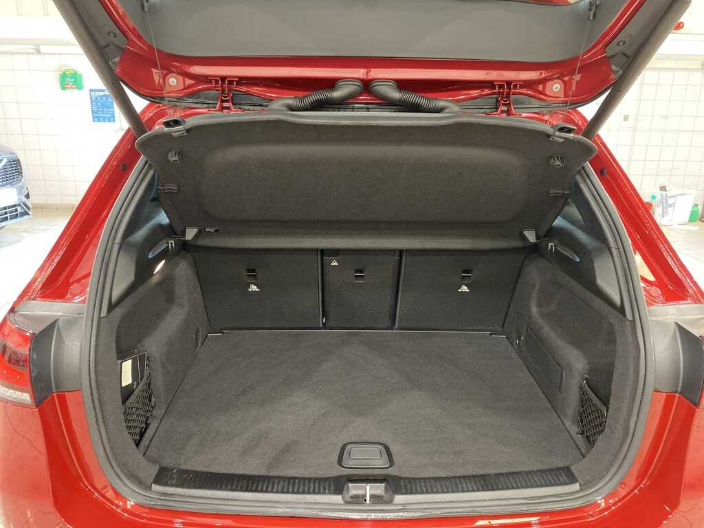 Mercedes-Benz B Class Amg Line Red #12