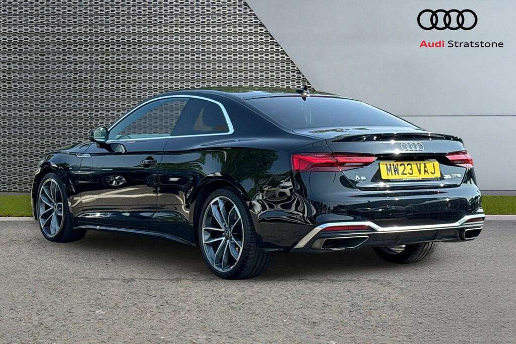 Audi A5 35 Tfsi S Line S Tronic 2023 Black #2