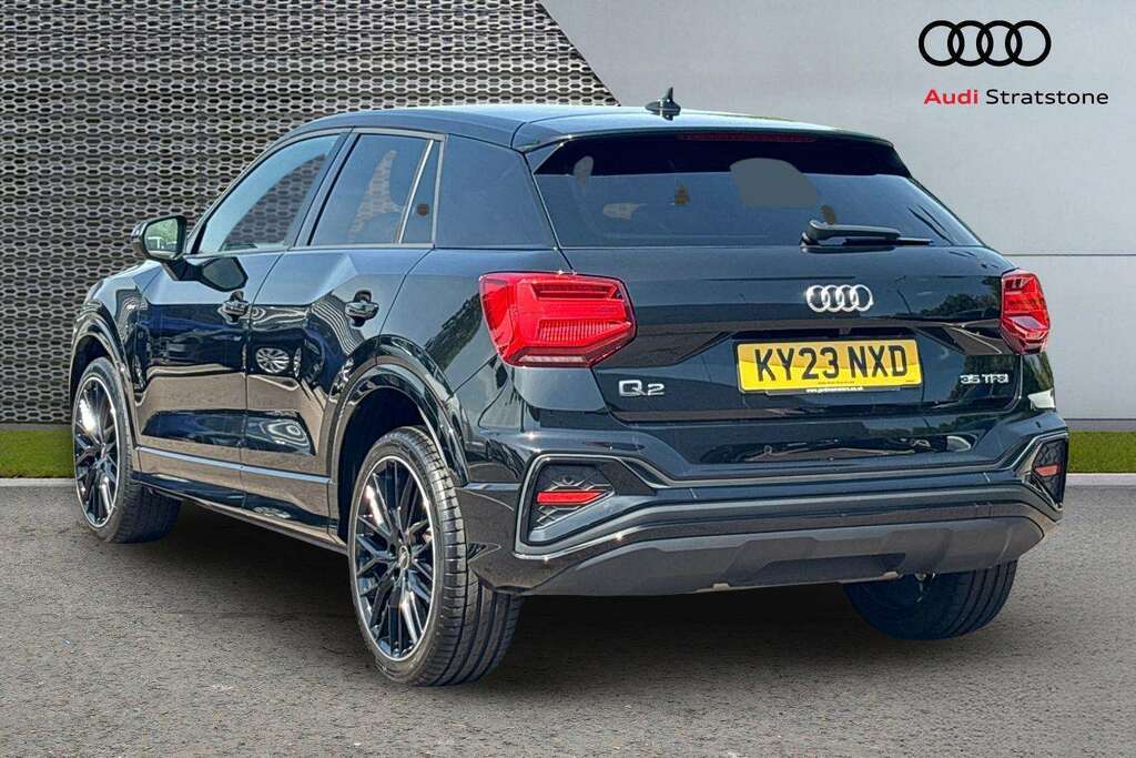 Audi Q2 35 Tfsi Black Edition S Tronic 2023 KY23NXD Black #2