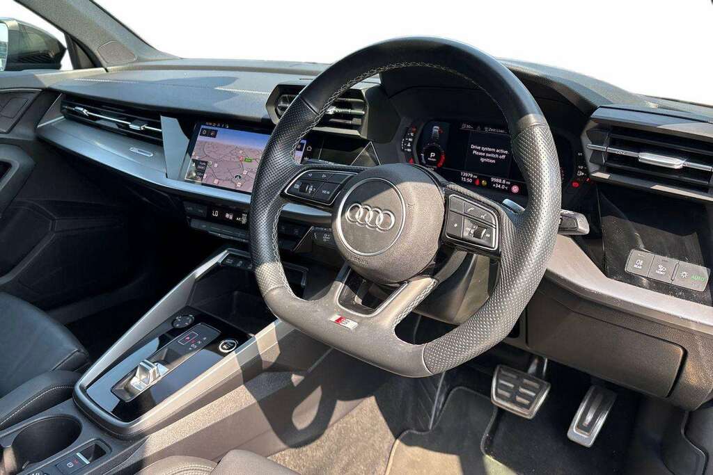 Audi A3 35 Tfsi Black Edition S Tronic 2024 ML24JNN Black #5