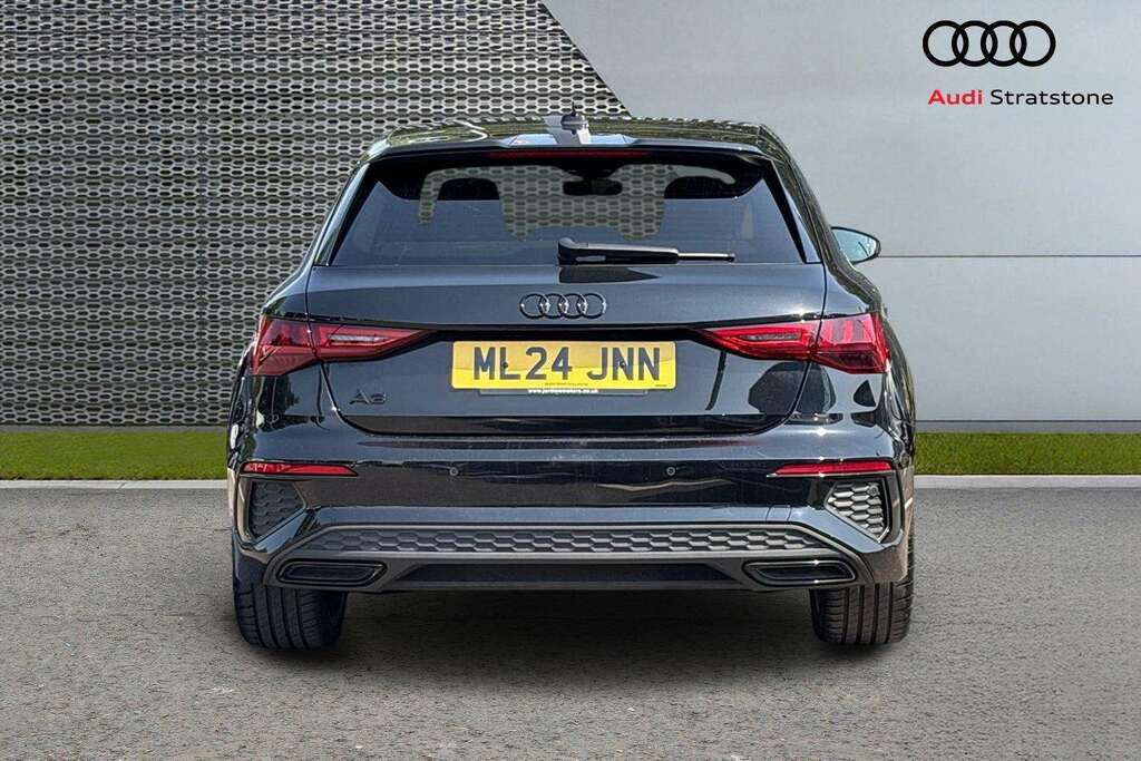 Audi A3 35 Tfsi Black Edition S Tronic 2024 ML24JNN Black #6