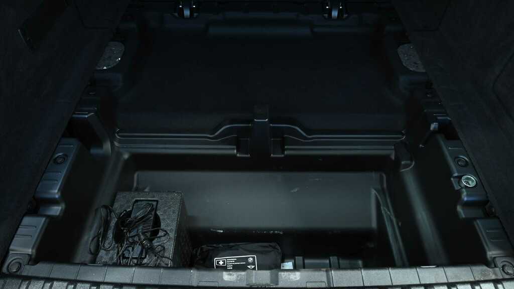 BMW iX Suv Black #26