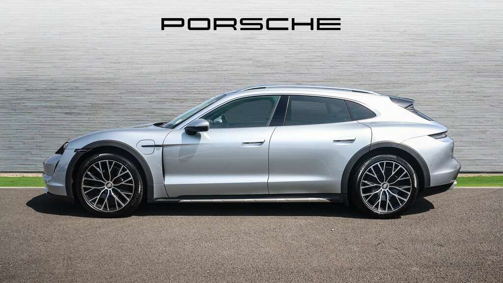 Porsche Taycan 4X2 Black #7