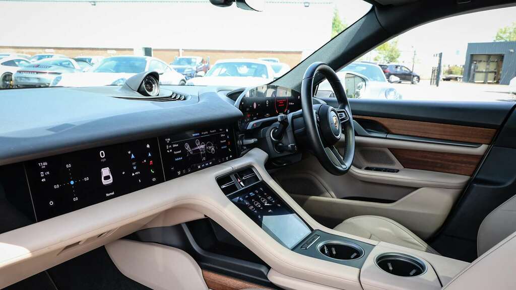 Porsche Taycan Performance Plus 93.4Kwh 4 Cross Turismo Elect Silver #5