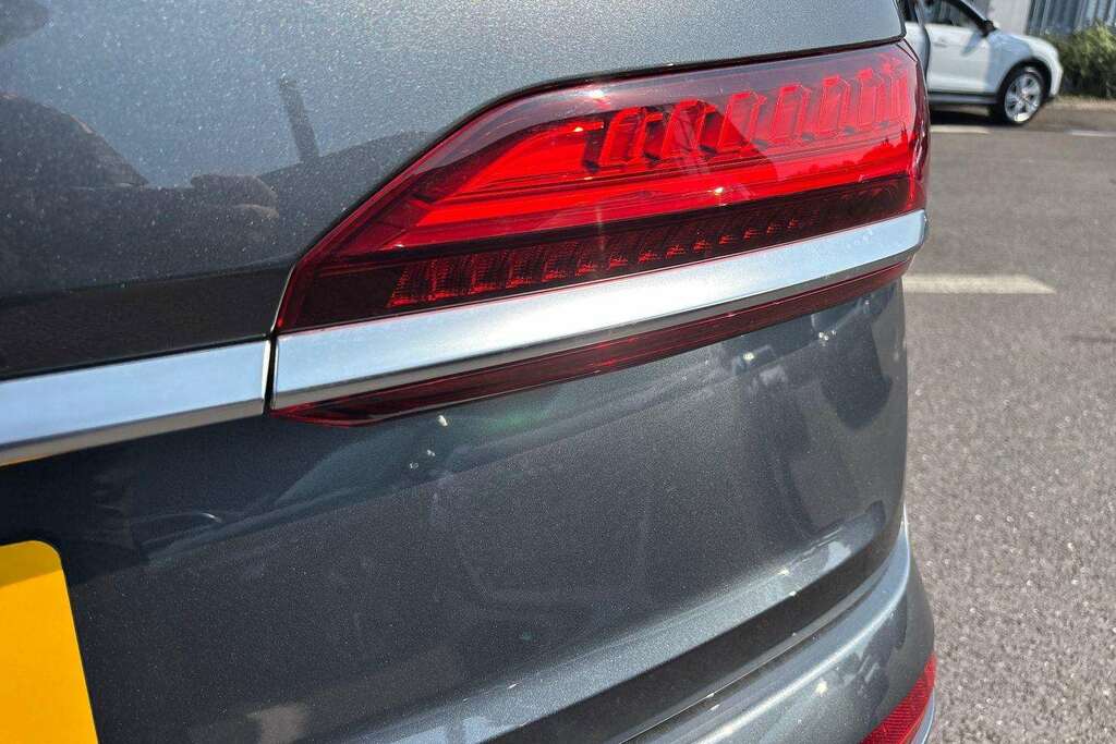 Audi Q7 55 Tfsi E Quattro Black Edition Tiptronic Grey #10