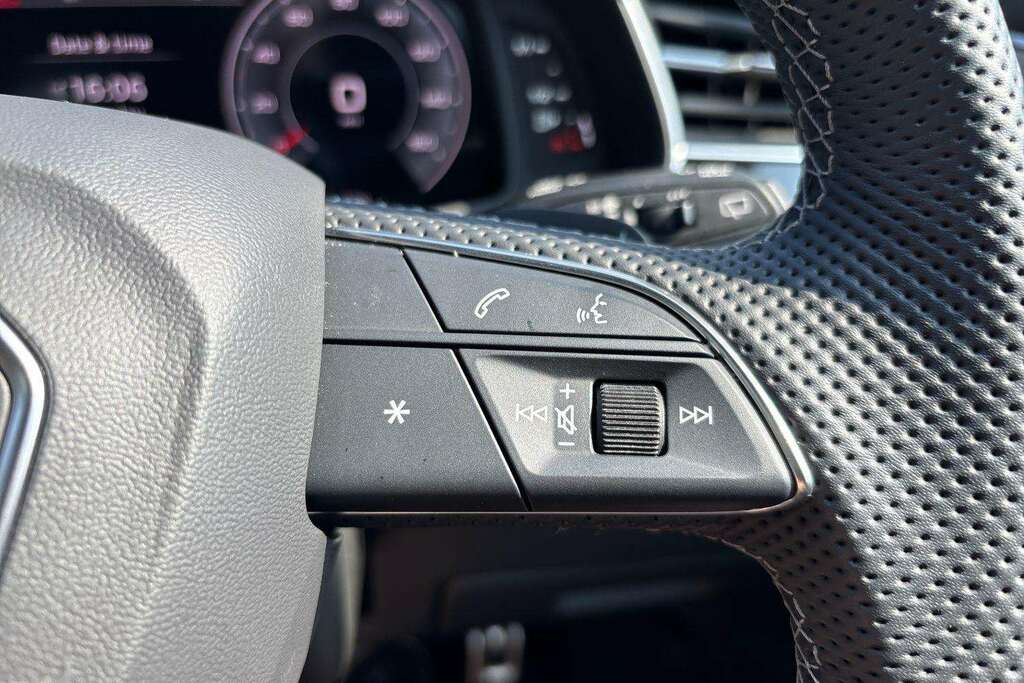 Audi Q7 55 Tfsi E Quattro Black Edition Tiptronic Grey #14
