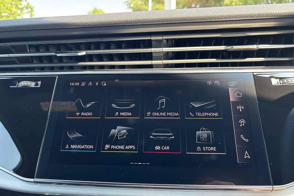 Audi Q7 55 Tfsi E Quattro Black Edition Tiptronic Grey #32