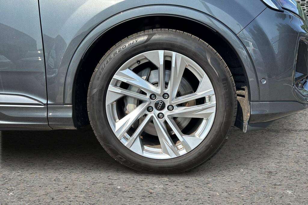 Audi Q7 45 Tdi Quattro S Line Tiptronic 2025 Grey #4
