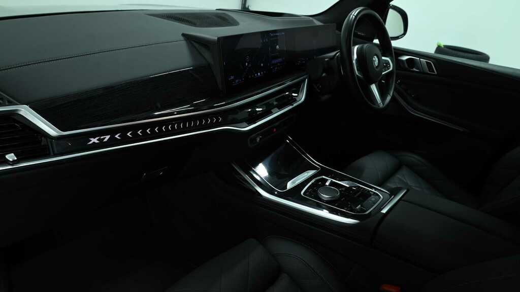 BMW X7 Xdrive40i Mht M Sport Step 2024 Grey #4