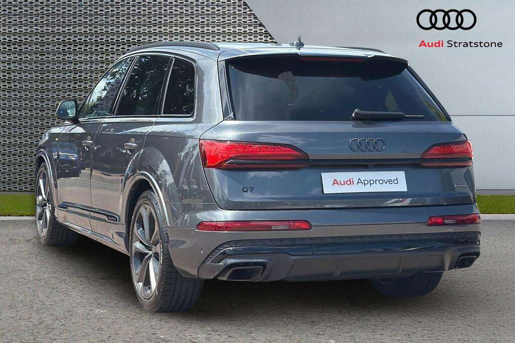Audi Q7 3.0 Tdi Quattro 231 Black Edition Tiptronic 20  #2