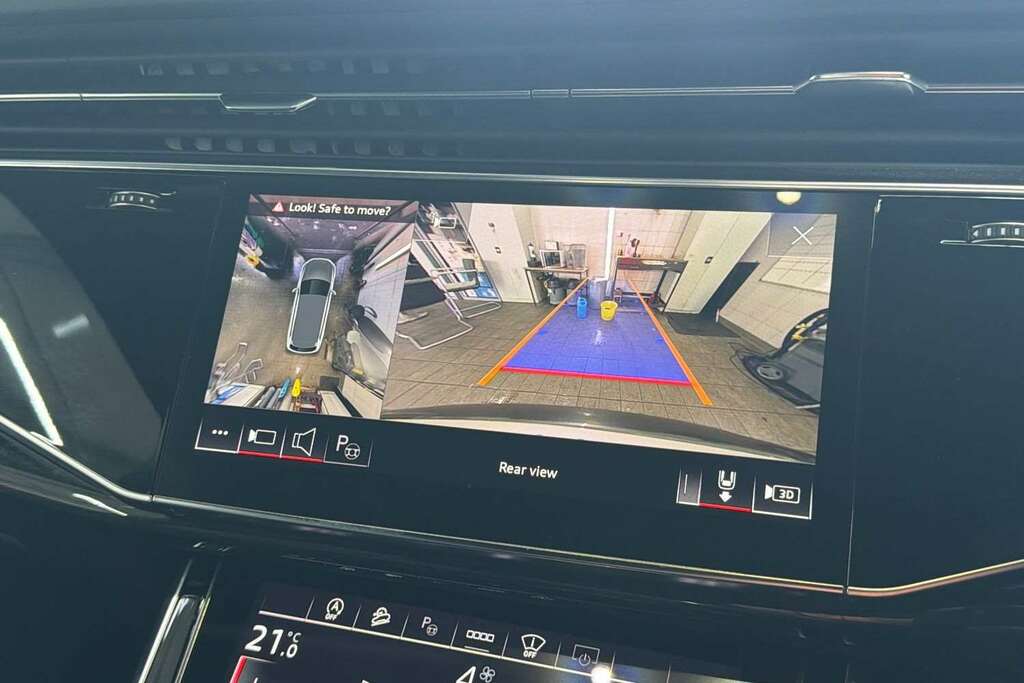 Audi Q7 Black Edition Black #23