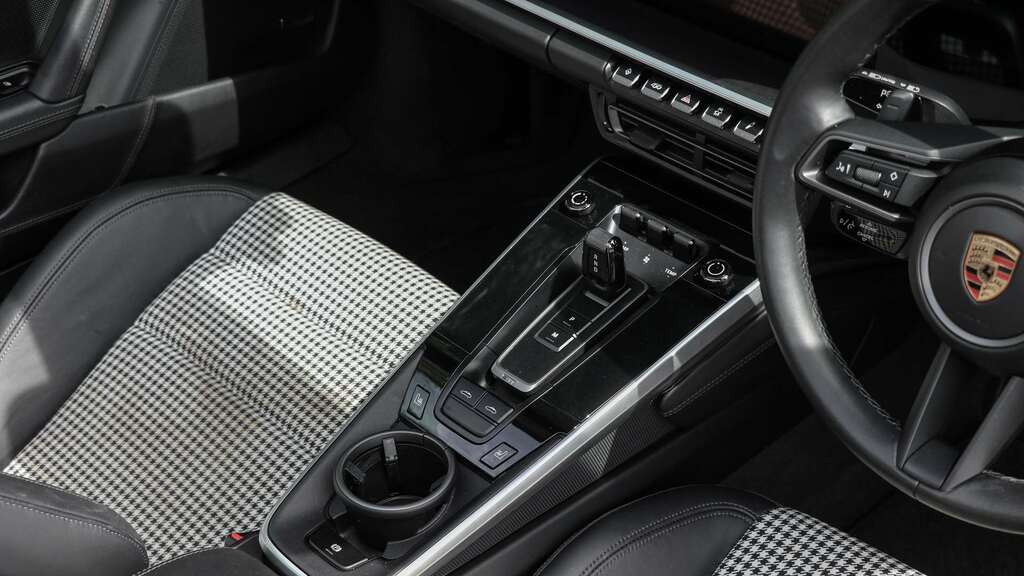 Porsche 911 Coupe Black #24