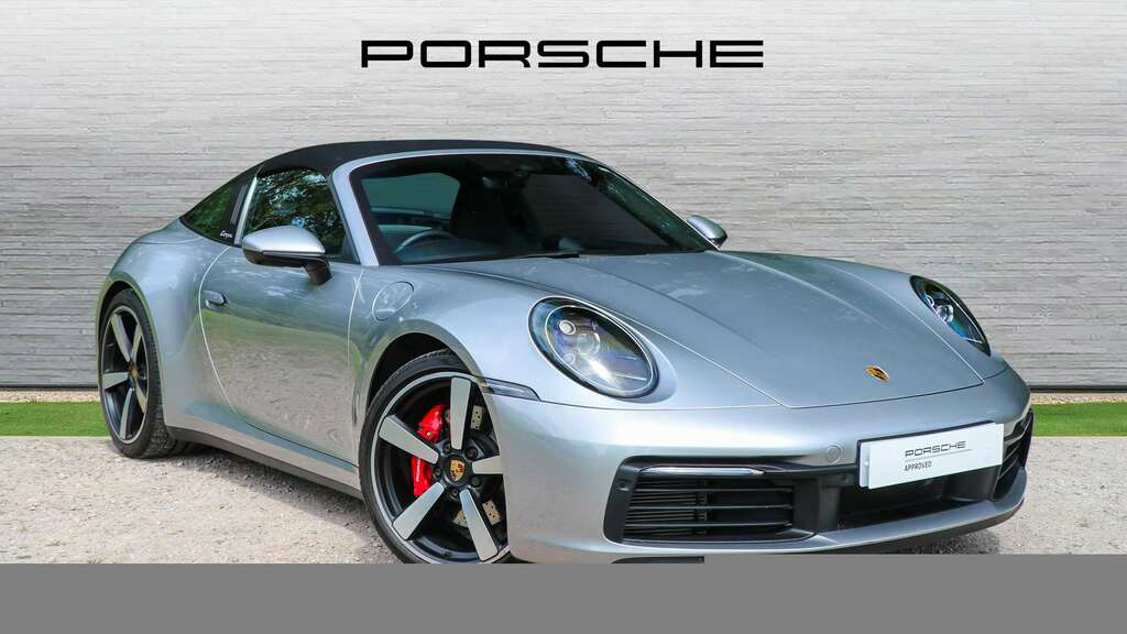 Porsche 911 Targa 4S 2024 Silver
