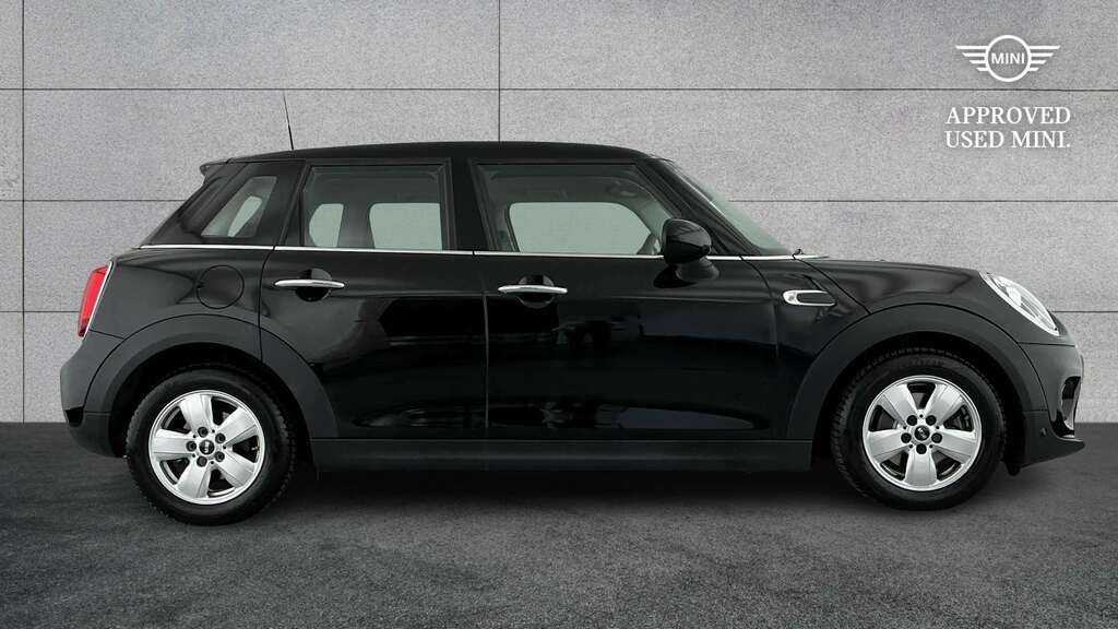 Mini Hatch 1.5 Cooper Classic II Comfort Pack 2018 Black