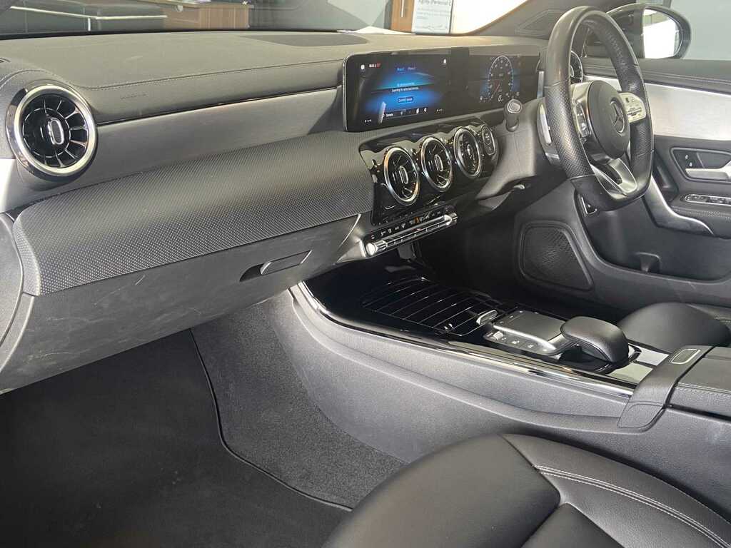 Mercedes-Benz CLA Class Cla 180 Coupe Black #12
