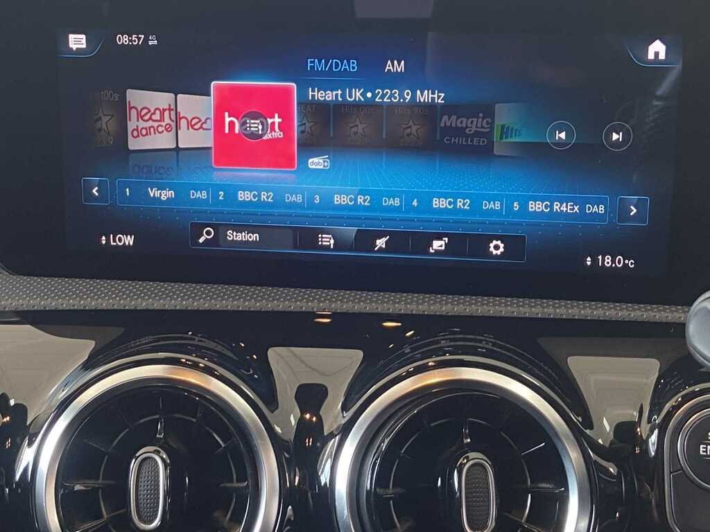 Mercedes-Benz CLA Class Cla 180 Coupe Black #29