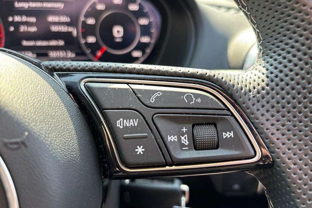 Audi Q2 1.5 Q2 S Line 35 Tfsi Grey #16