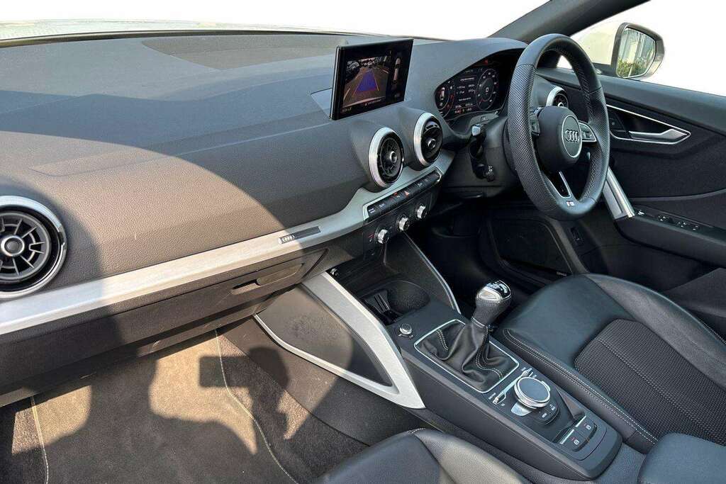 Audi Q2 30 Tfsi S Line 2023 White #2