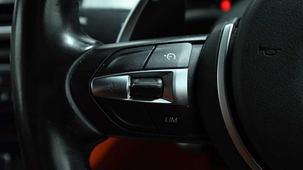BMW X2 Sdrive18i Se Black #17