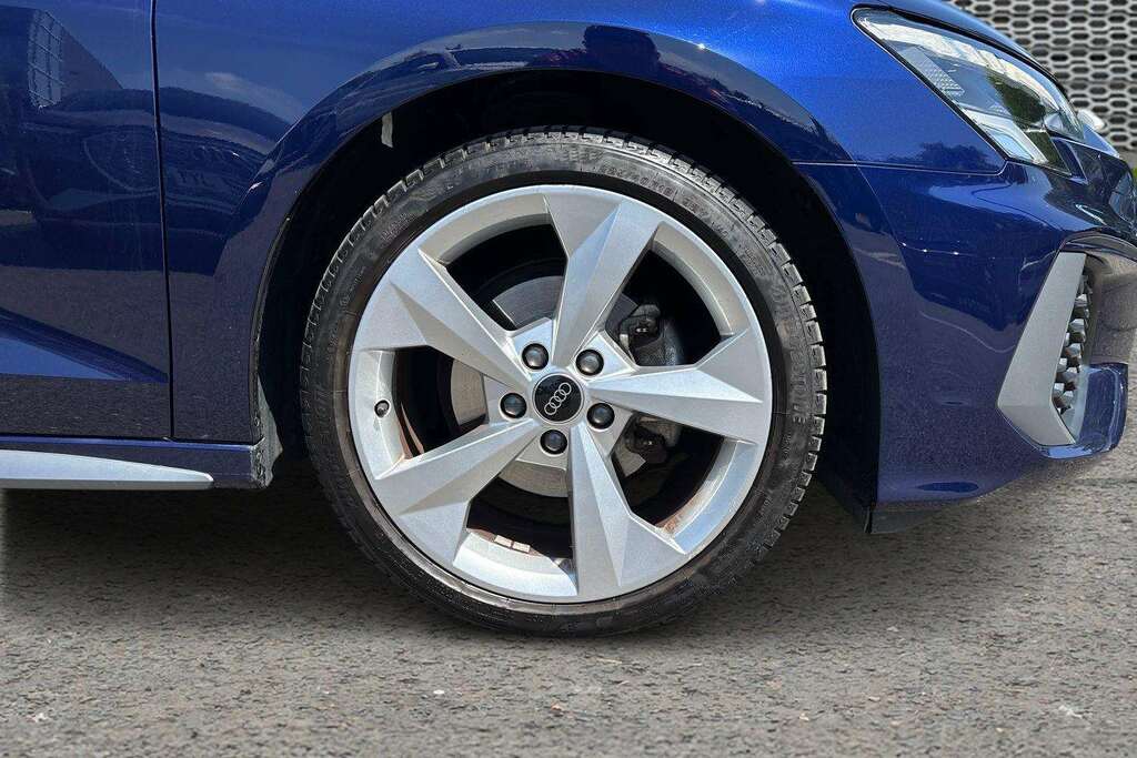 Audi A3 35 Tfsi S Line 2024 MJ24OMG Blue #5