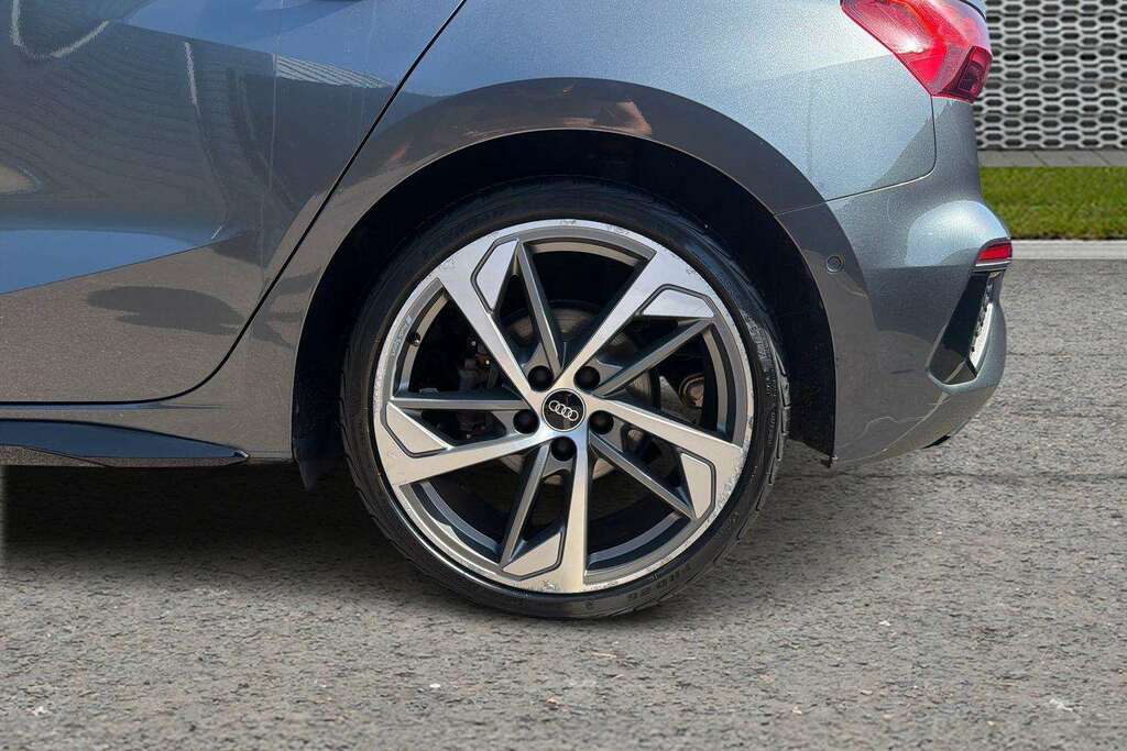 Audi A3 S Line 30 Tfsi 110 Ps S Tronic  #10