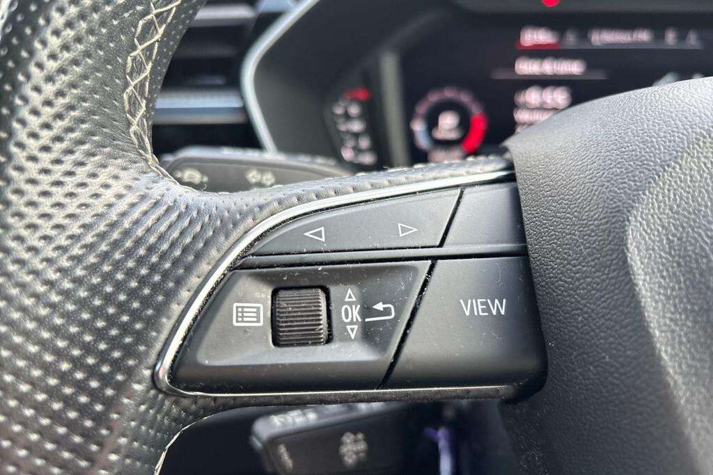 Audi Q3 35 Tfsi Black Edition White #15