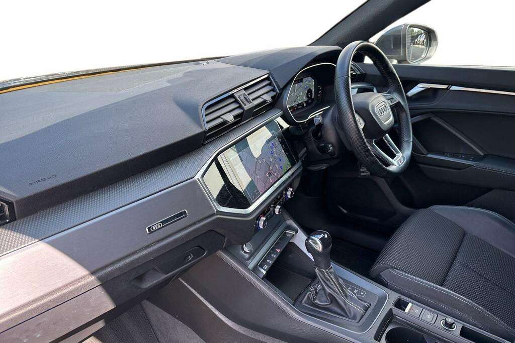 Audi Q3 35 Tfsi S Line S Tronic 2022 Grey #2