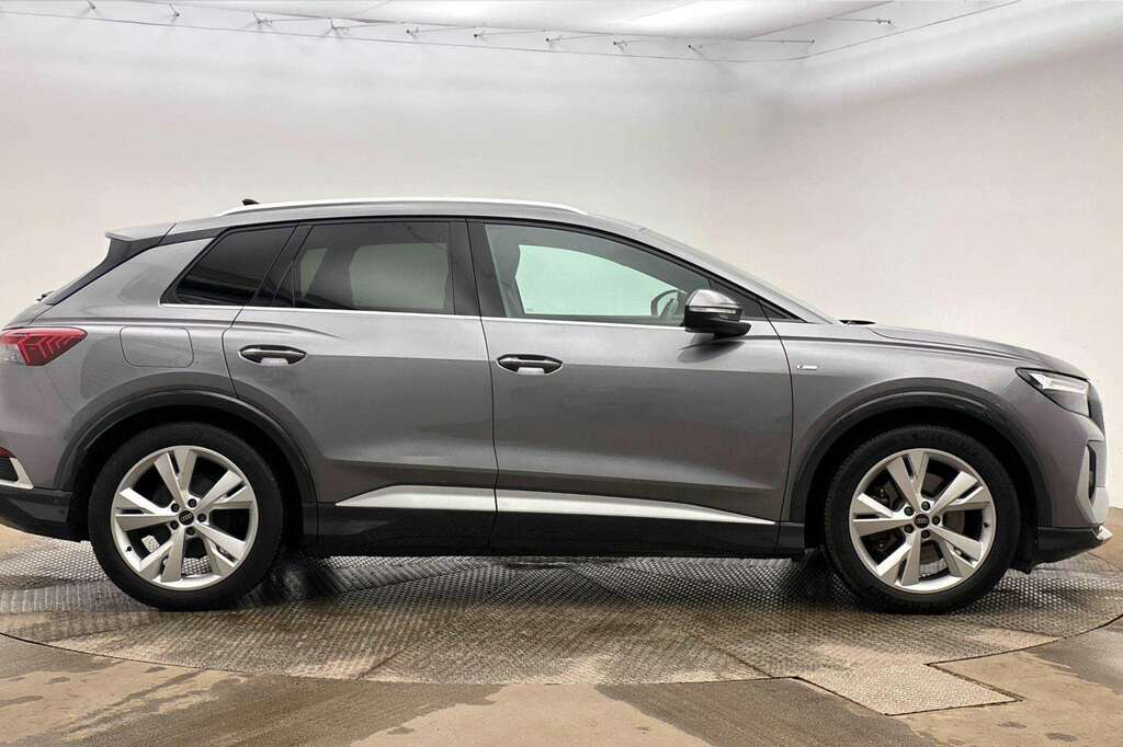 Audi Q4 E Tron 150Kw 40 82Kwh S Line 2022 Grey #4