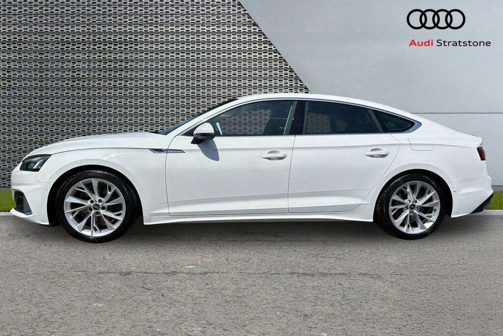 Audi A5 35 Tfsi Sport S Tronic 2024 White #5