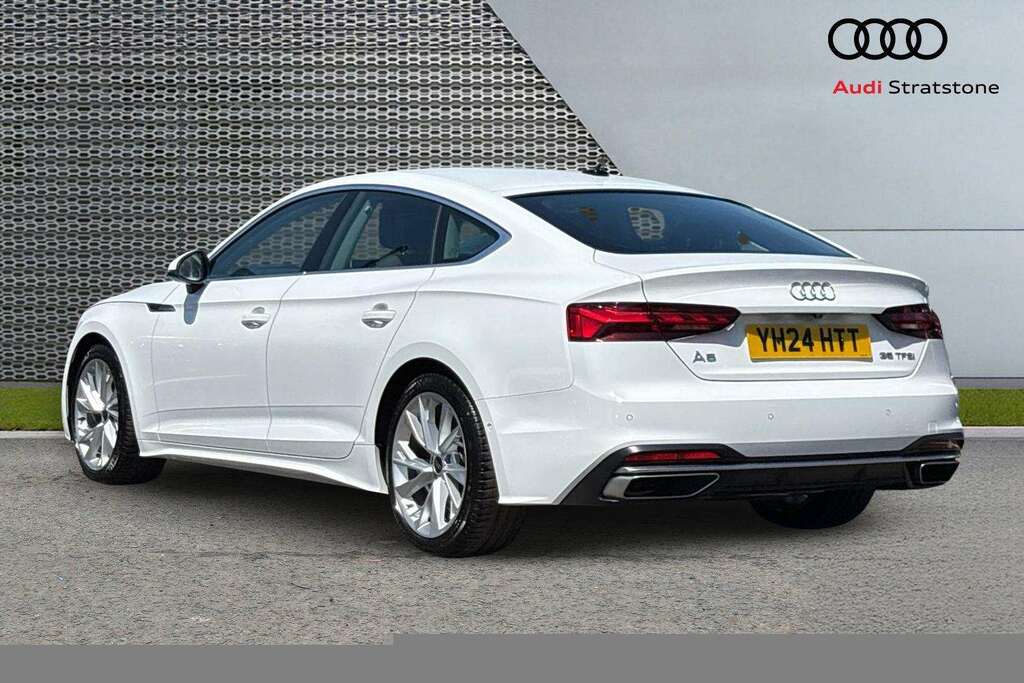 Audi A5 35 Tfsi Sport S Tronic 2024 White #2