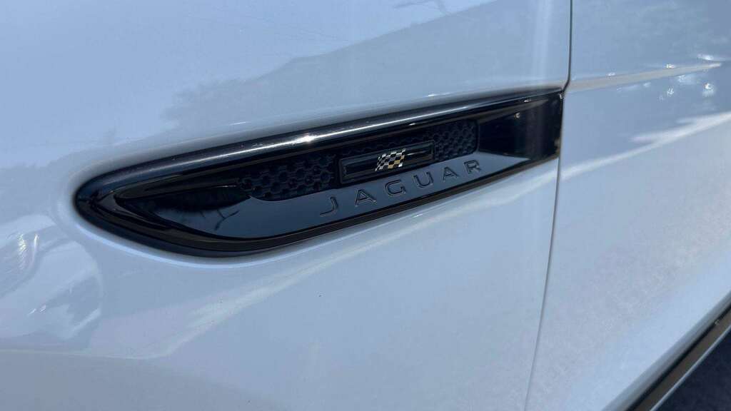 Jaguar F-Pace I4 R-sport Fuji White White #21