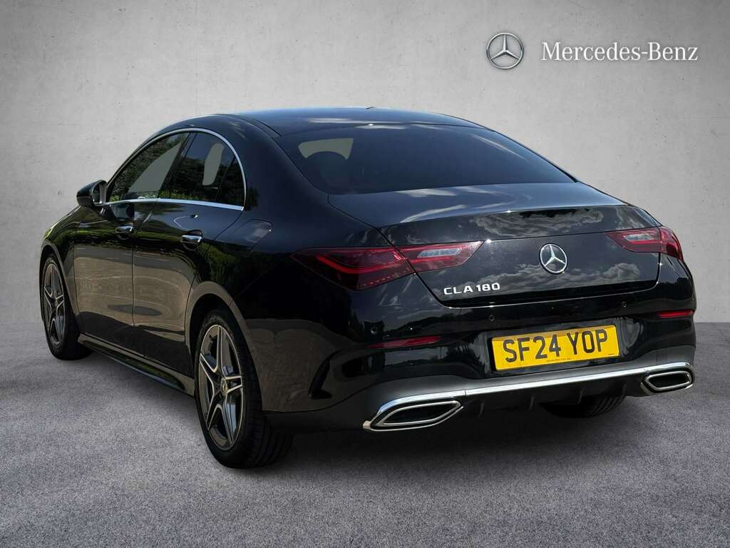 Mercedes-Benz CLA Class 180 Amg Line Executive Tip 2024 Black #5