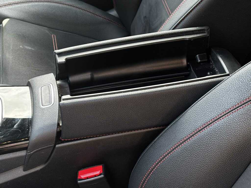 Mercedes-Benz CLA Class 200 Amg Line Executive Tip Grey #16