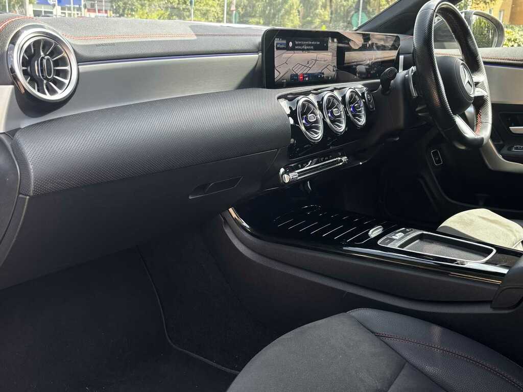 Mercedes-Benz CLA Class 200 Amg Line Executive Tip Grey #14