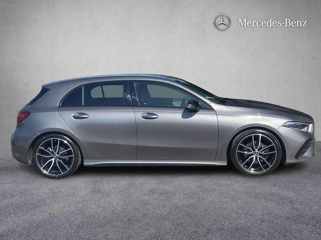 Mercedes-Benz A Class A 180 Amg Line Premium Plus Hatchback Blue #3