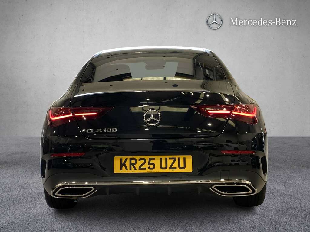 Mercedes-Benz CLA Class 180 Amg Line Premium Tip 2025 Black #2