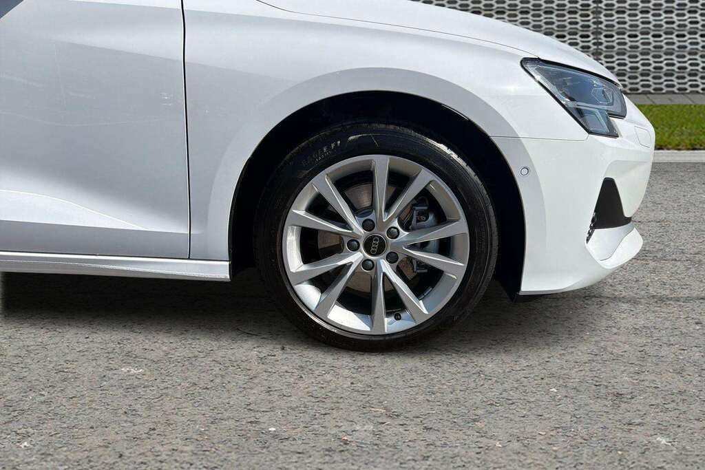 Audi A3 1.5 Tfsi E 204 Sport S Tronic 2026 White #5