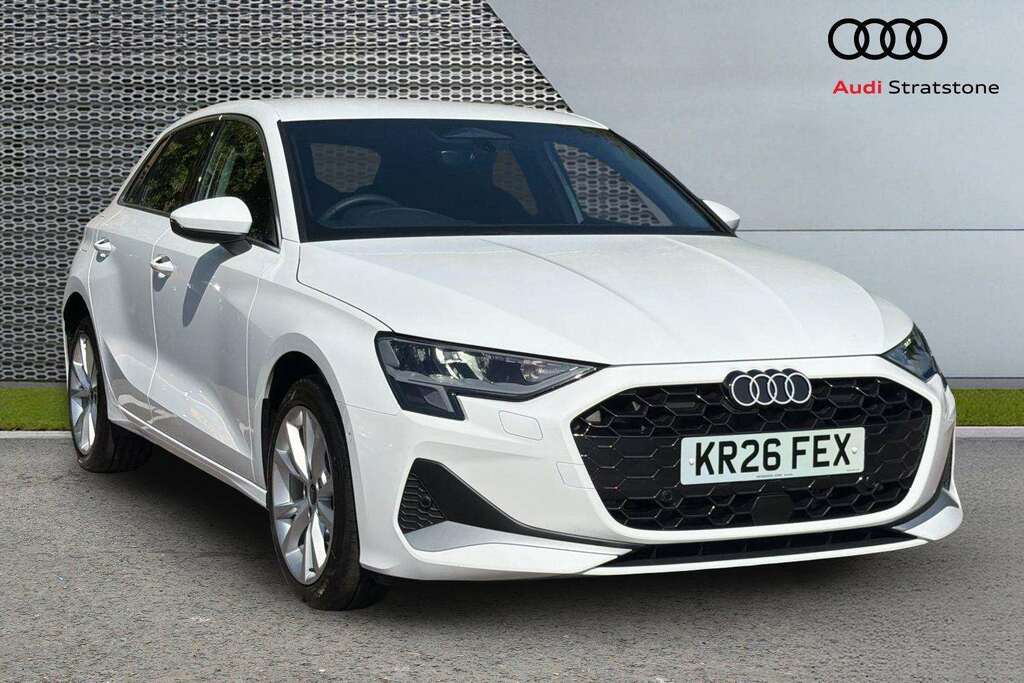 Audi A3 1.5 Tfsi E 204 Sport S Tronic 2026 White