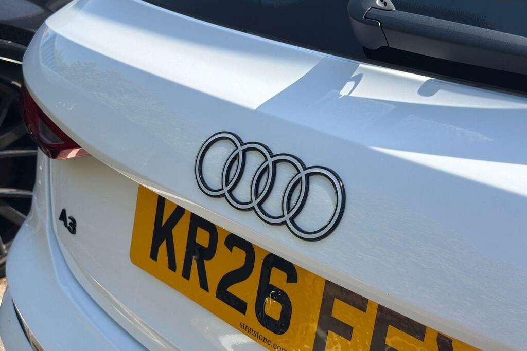 Audi A3 1.5 Tfsi 116 Sport 2026 Black #11