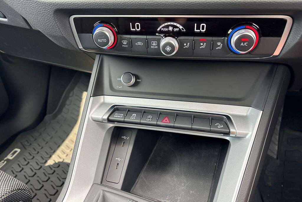 Audi Q3 35 Tfsi S Line Leather Grey #27