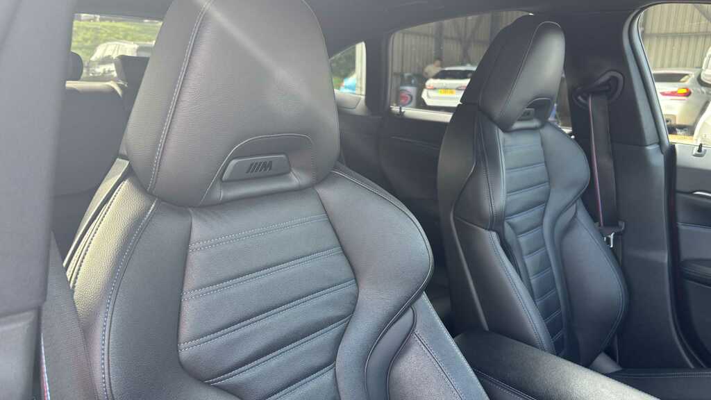 BMW i4 400Kw M50 83.9Kwh  #23