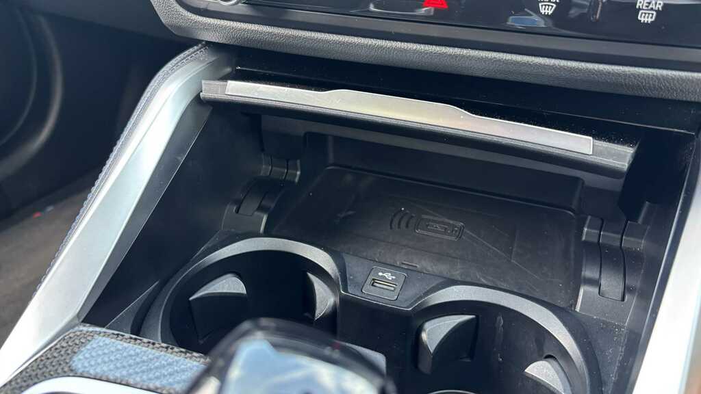BMW i4 400Kw M50 83.9Kwh  #17