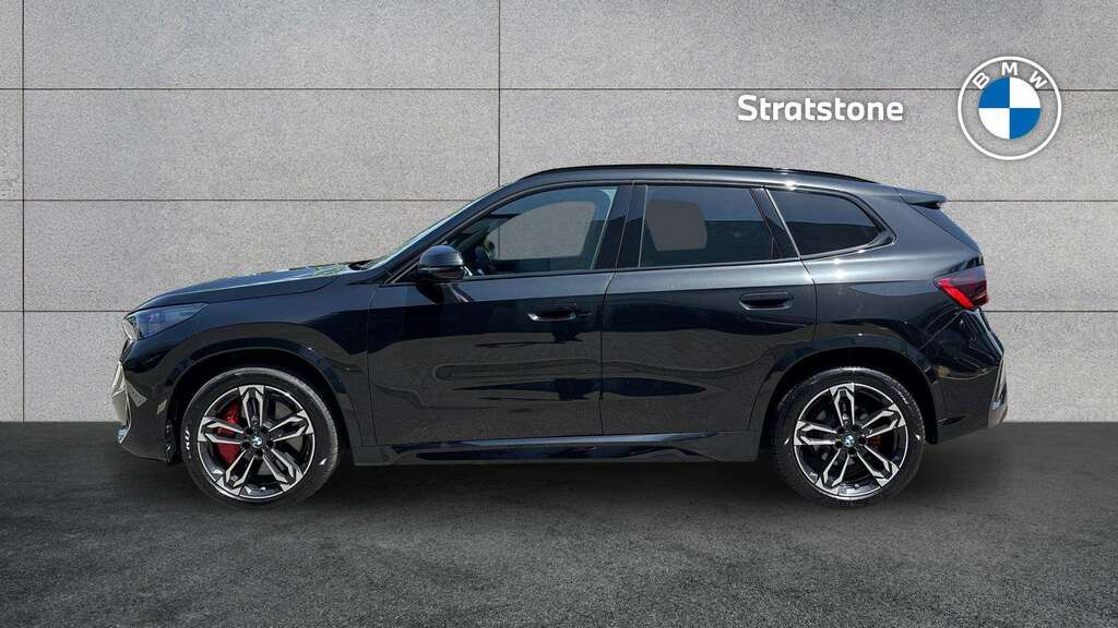 BMW iX1 150Kw Edrive20 M Sport 65Kwh 2025 Black #4