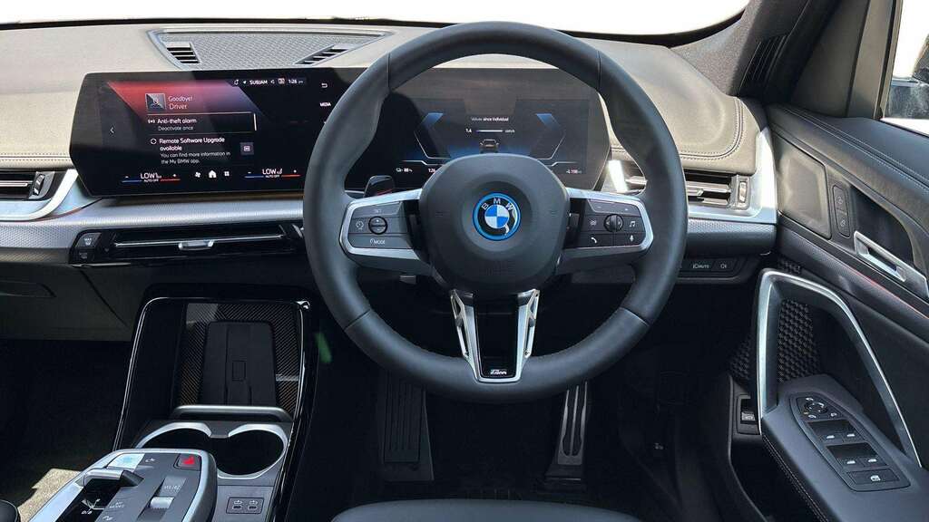 BMW iX1 150Kw Edrive20 M Sport 65Kwh 2025 Black #6