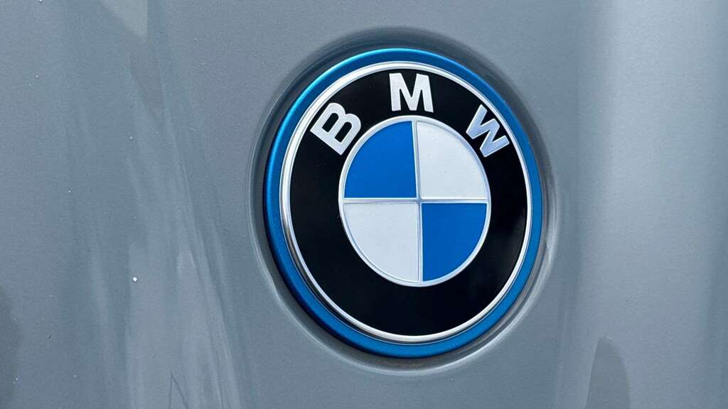 BMW iX2 150Kw Edrive20 M Sport 65Kwh Blue #23