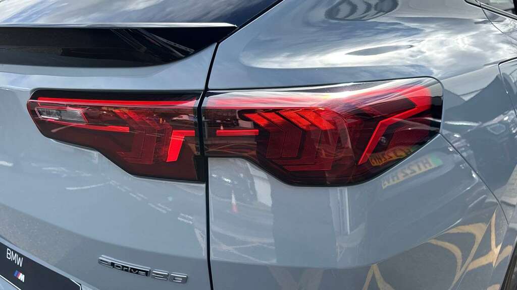 BMW iX2 150Kw Edrive20 M Sport 65Kwh Blue #16