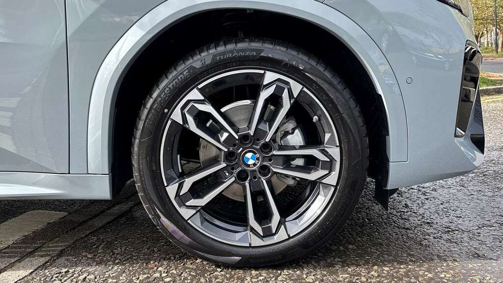 BMW iX2 150Kw Edrive20 M Sport 65Kwh Blue #15
